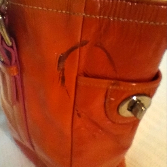 Coach  Salmon Bag Tote Bag, 1 Wristlet, 1 Wallet Wristlet - Picture 14 of 16